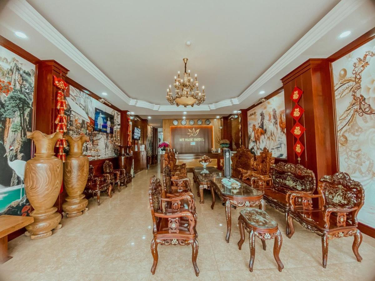 Hotel Khach San My Ngoc à Buôn Ma Thuột Extérieur photo